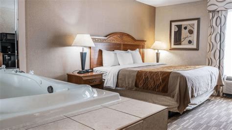 ann arbor jacuzzi suites